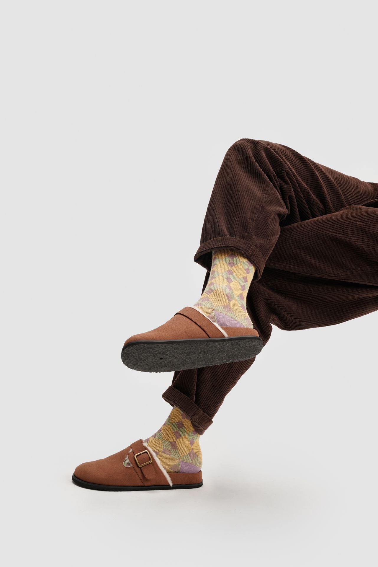 CLOG VEGAN SUEDE CAMEL