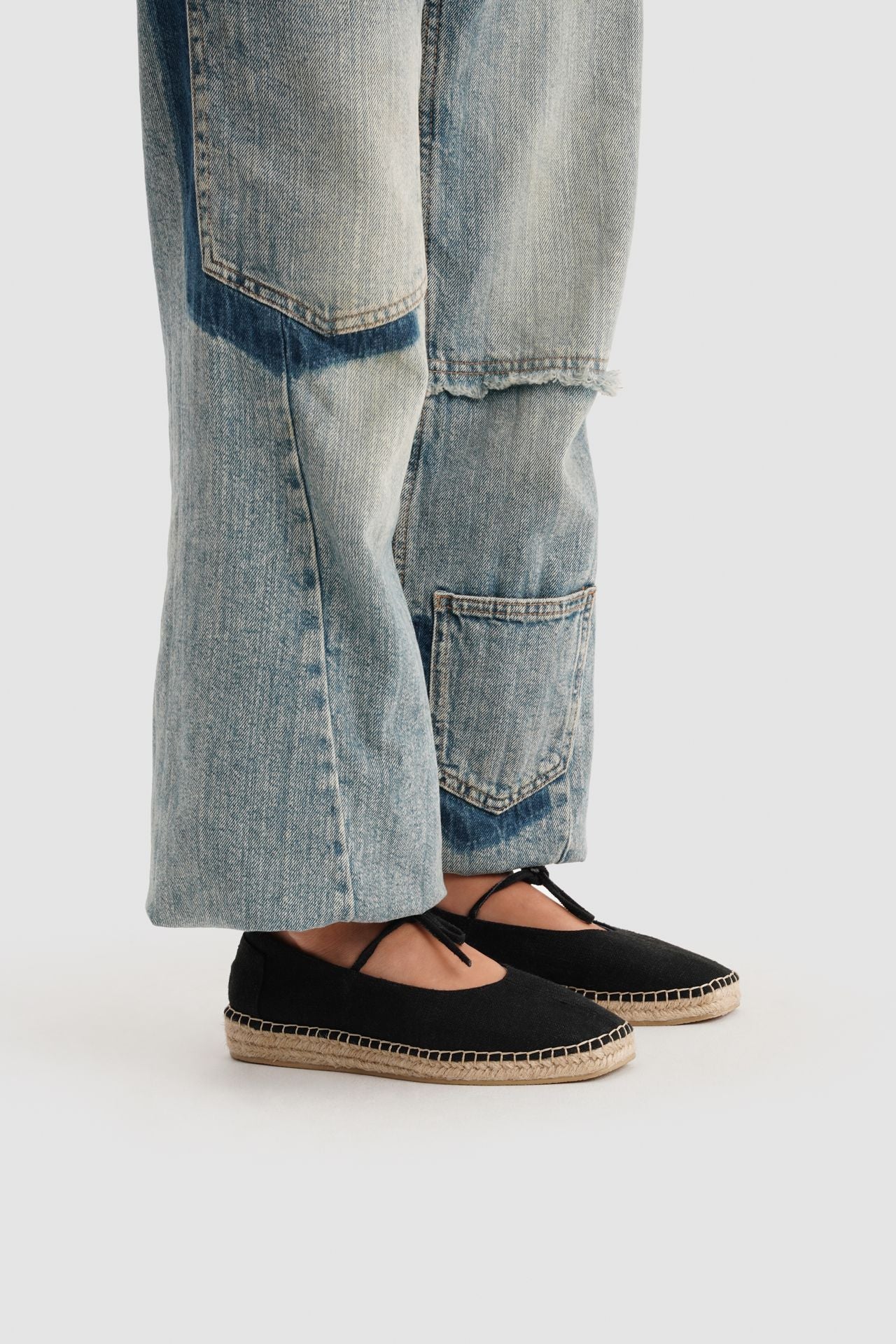 TULIPA RAW LINEN BLACK
