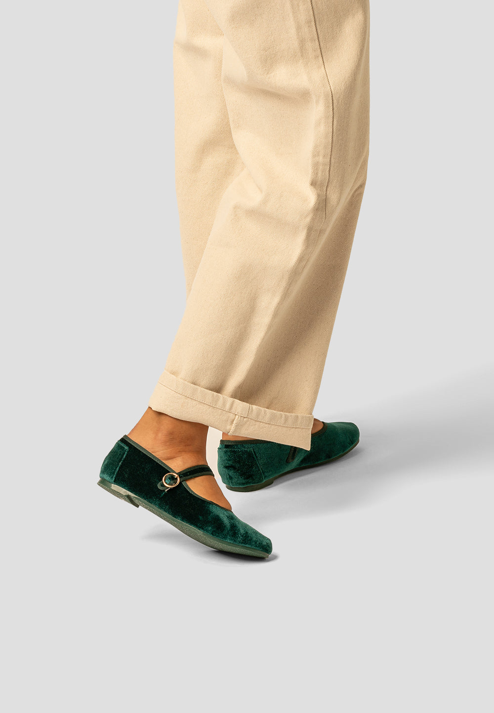 MARY JANE VELVET EVERGREEN