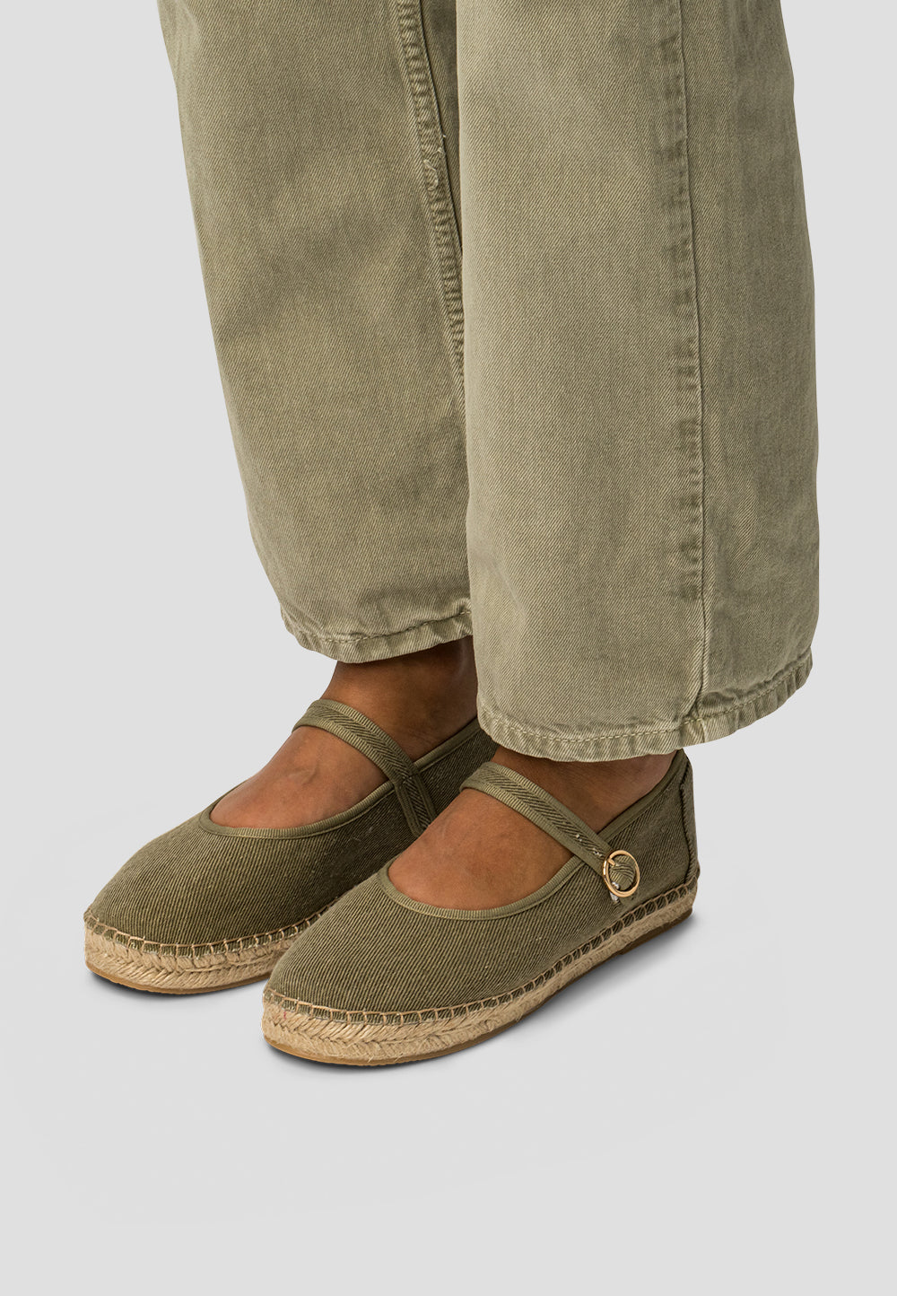 MARY JANE ESSENTIAL KHAKI