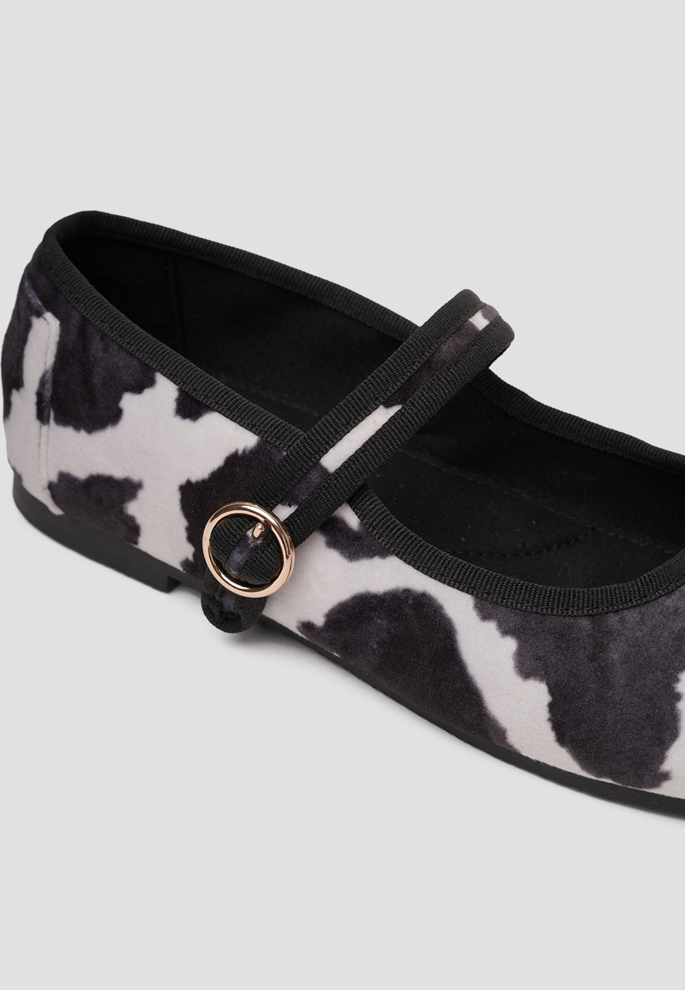 MARY JANE VELVET COW BLACK