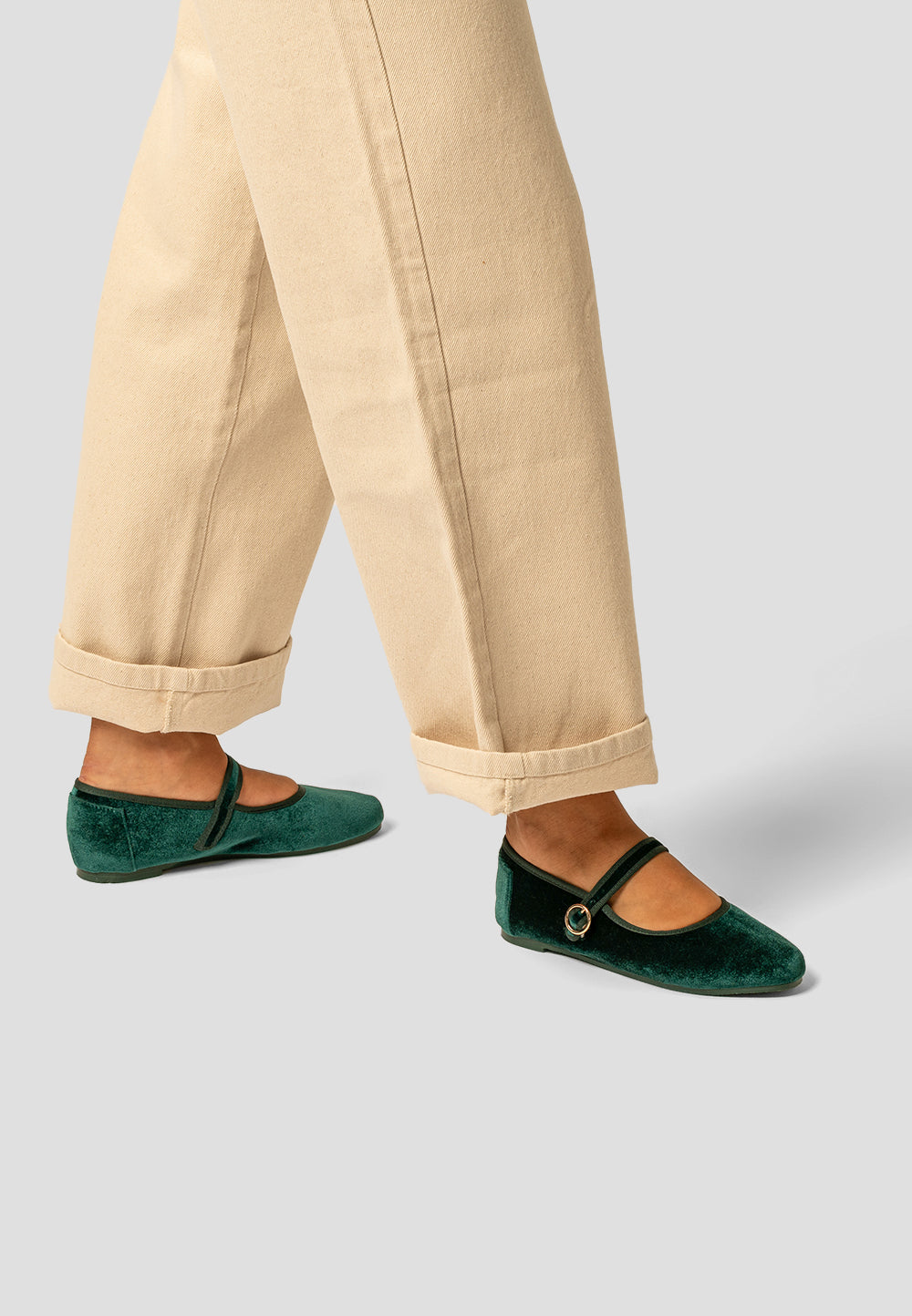 MARY JANE VELVET EVERGREEN