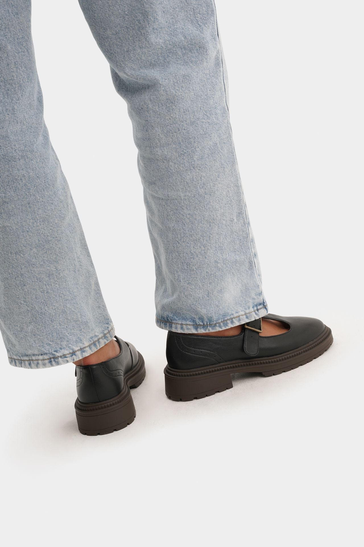 MARY JANE T-STRAP MICROFIBER NAPA BLACK